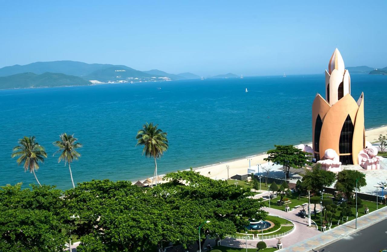 Ibis Styles Nha Trang Hotel Bagian luar foto